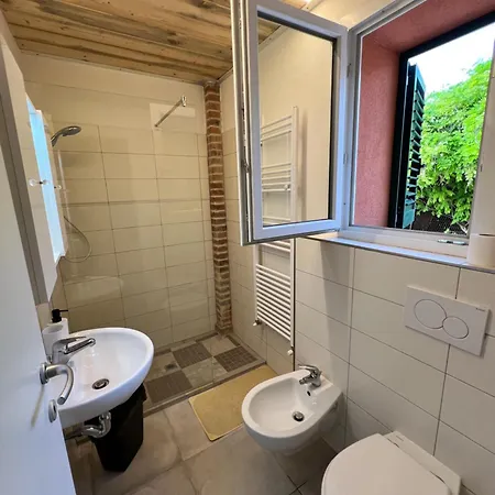 La Casa Di Giada *